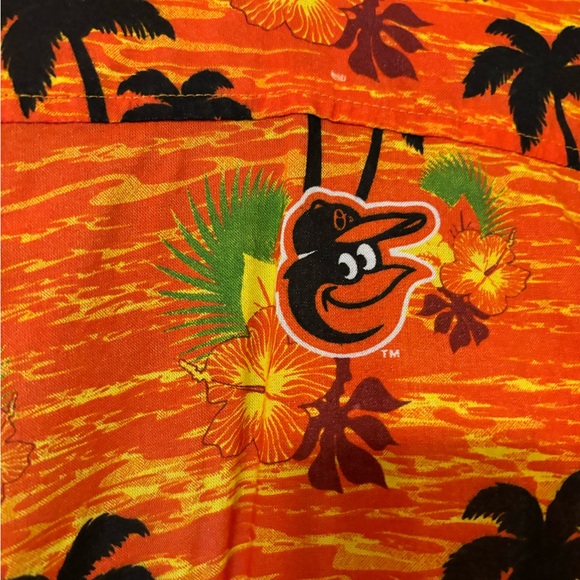 Orioles Hawaiian Shirt NWT size medium - Picture 4 of 4